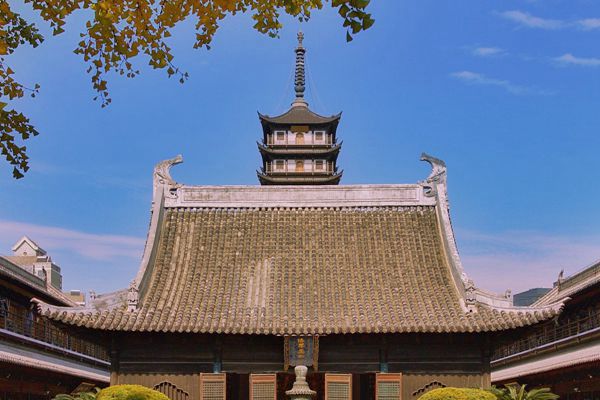 胎梦梦见满山都是花 怀孕梦见满山鲜花盛开？